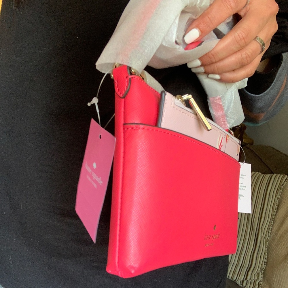 Authentic Kate Spade Saffiano leather top zip Crosby w large card holder - Picture 7 of 16